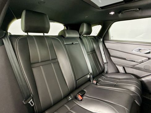Used 2023 Land Rover Range Rover Velar R-Dynamic S image 15