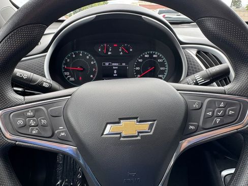 Used 2024 Chevrolet Malibu LT FWD image 19