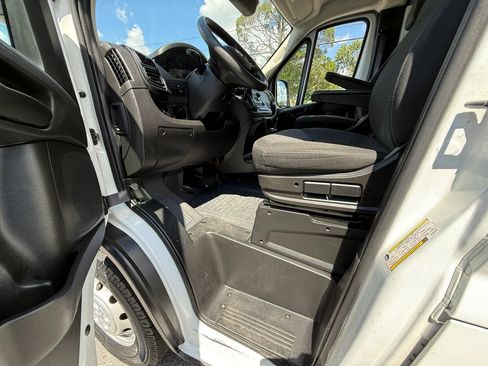 Used 2023 RAM ProMaster 3500 FWD image 29