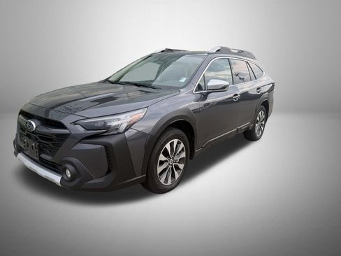Used 2025 Subaru Outback Touring XT w/ Popular Package #2 AWD/4WD image 1