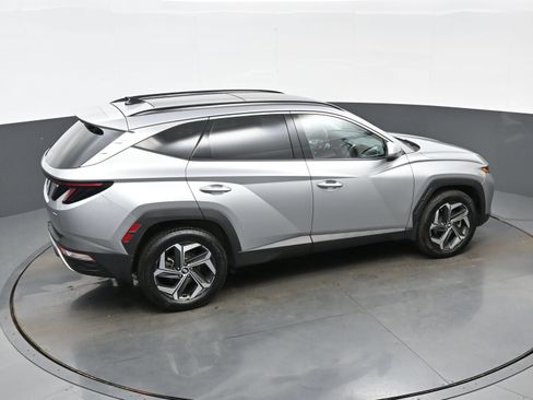Certified 2023 Hyundai Tucson Limited AWD/4WD image 38