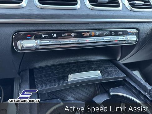 Used 2022 Mercedes-Benz GLS 450 4MATIC image 23