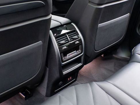 New 2026 BMW X7 xDrive40i image 17