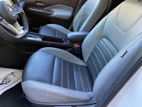 Used 2021 Nissan Kicks SR FWD image 24
