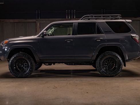Used 2024 Toyota 4Runner TRD Pro AWD/4WD image 6