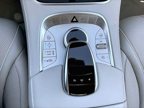 Used 2015 Mercedes-Benz S 550 Sedan image 36