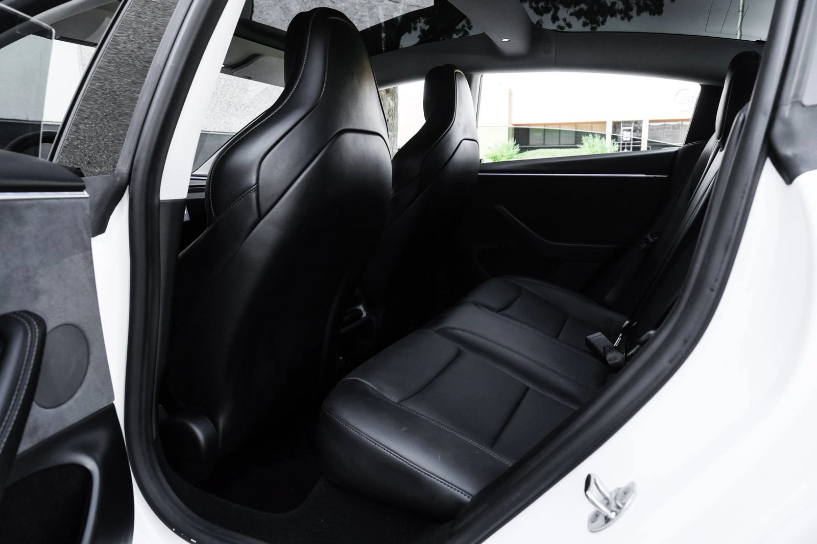 Used 2024 Tesla Model 3 Performance AWD/4WD image 32