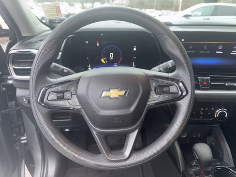 Used 2024 Chevrolet TrailBlazer LT image 24