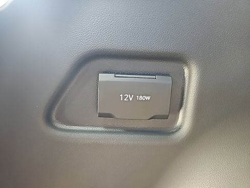 New 2026 Hyundai Tucson Limited image 40