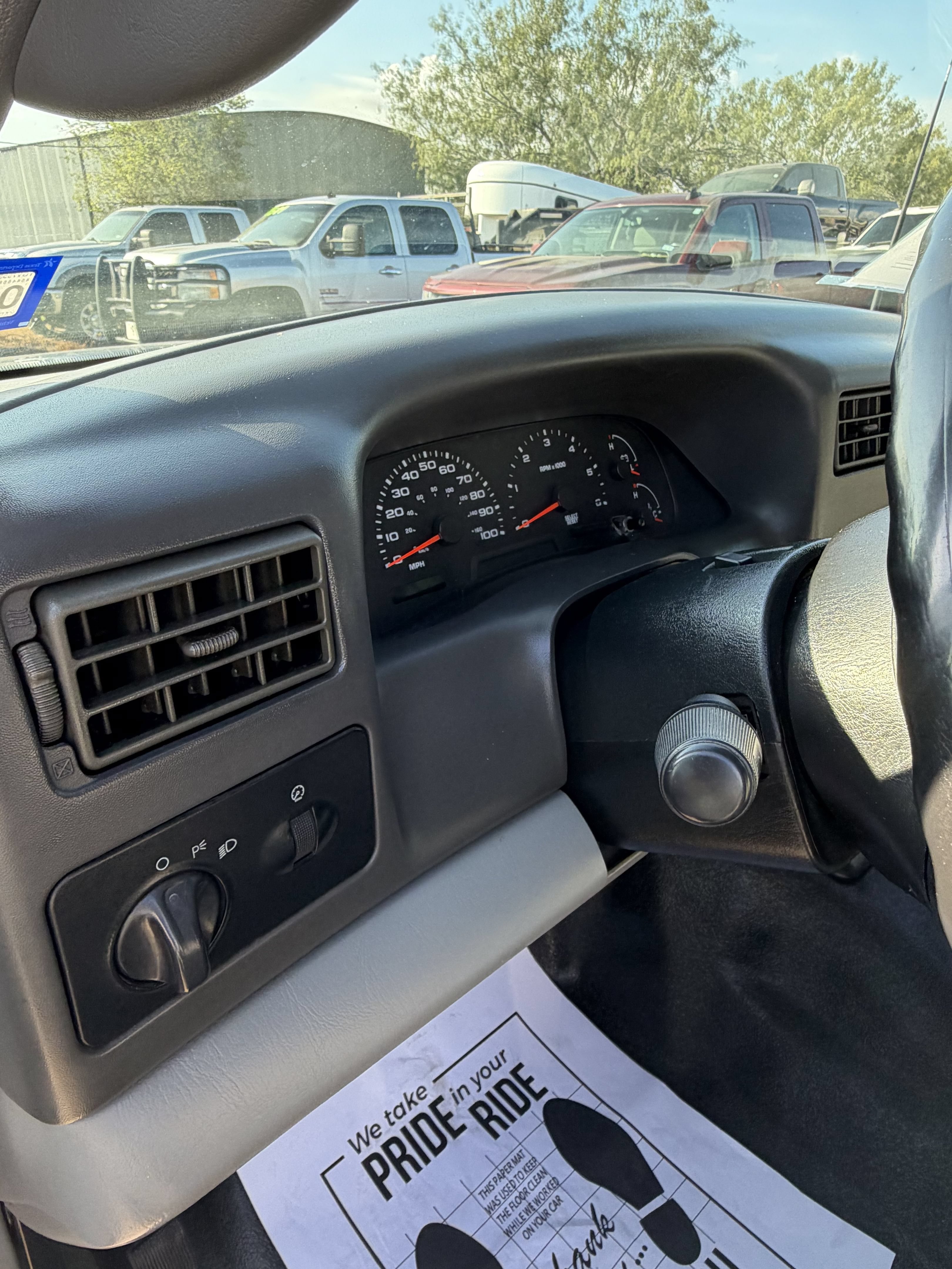 Used 2003 Ford F250 2WD SuperCab Super Duty image 18