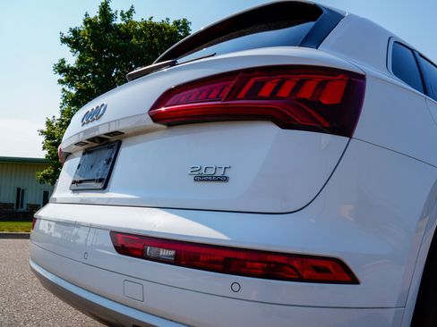 Used 2018 Audi Q5 2.0T Premium Plus AWD/4WD image 15