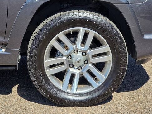 Used 2013 Toyota 4Runner Limited image 32