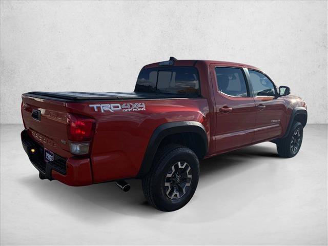 Used 2017 Toyota Tacoma TRD Off-Road w/ Premium & Technology Package AWD/4WD image 5