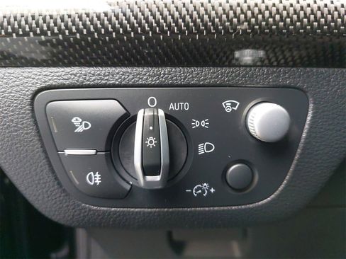 Used 2023 Audi SQ5 Prestige w/ Prestige Package image 31