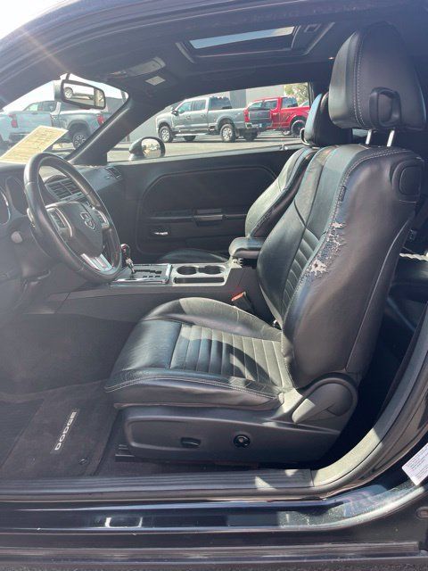 Used 2014 Dodge Challenger SXT Plus RWD image 30