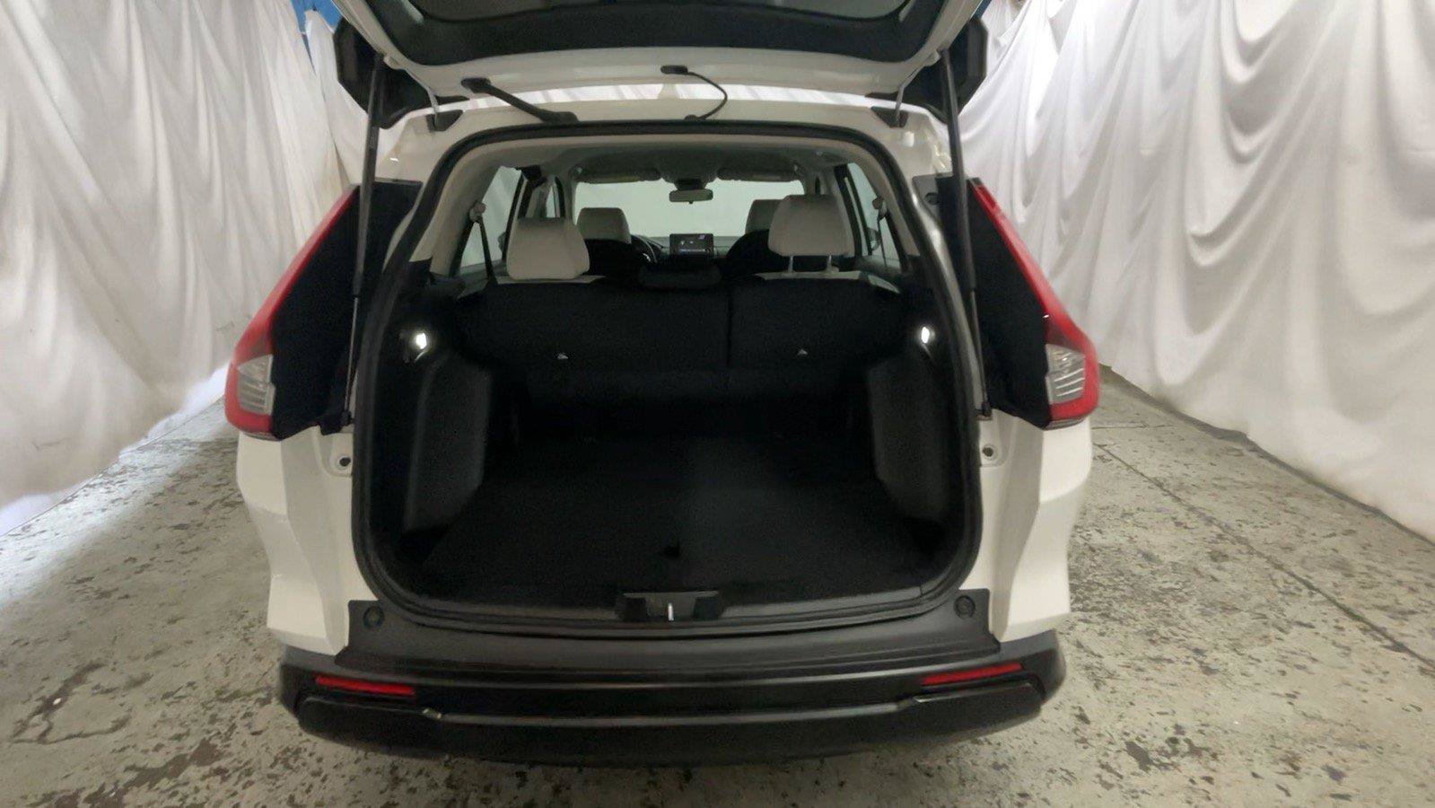 Used 2024 Honda CR-V LX image 22