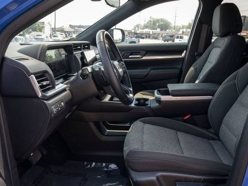 Certified 2026 GMC Terrain Elevation AWD/4WD image 6