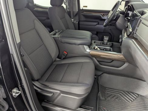 Used 2024 Chevrolet Silverado 1500 LT Trail Boss w/ Protection Package image 34