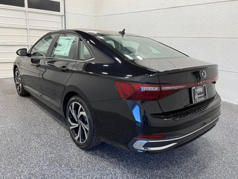 New 2026 Volkswagen Jetta SEL FWD image 5