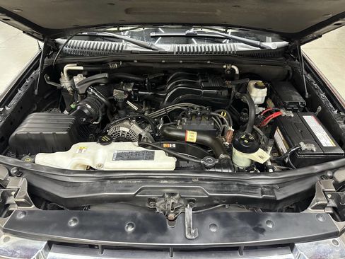 Used 2008 Ford Explorer Sport Trac XLT image 7