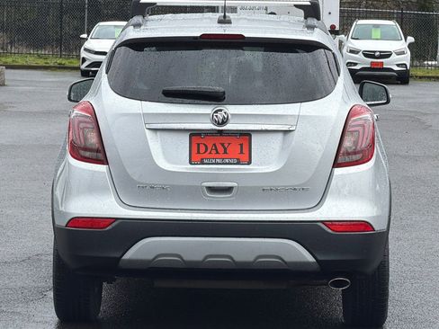Used 2018 Buick Encore Preferred FWD image 6