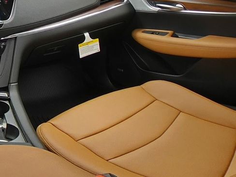 New 2025 Cadillac XT5 Premium Luxury w/ Technology Package image 14