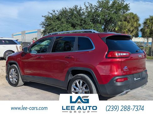 Used 2017 Jeep Cherokee Limited AWD/4WD image 5