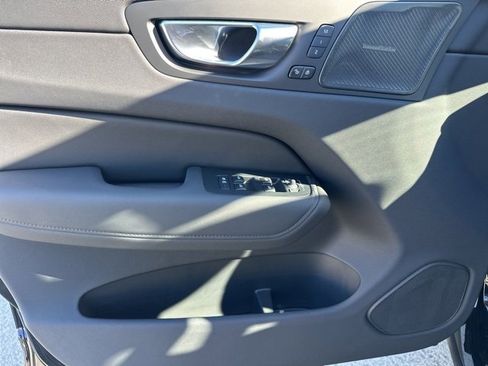 New 2026 Volvo XC60 B5 Ultra w/ Protection Package Premier image 12