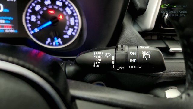 Used 2021 Toyota RAV4 XLE Premium AWD/4WD image 60