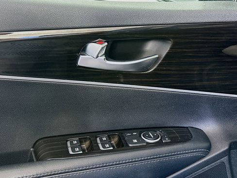 Used 2020 Kia Sorento LX FWD image 17