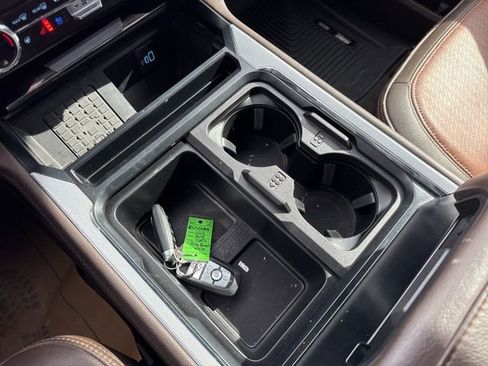 Used 2023 Ford F250 King Ranch w/ Chrome Package image 28
