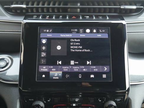 Used 2023 Jeep Grand Cherokee Altitude image 22