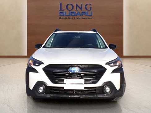 Certified 2025 Subaru Outback Premium image 8