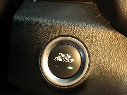 Used 2019 GMC Terrain SLE w/ Driver Convenience Package image 25