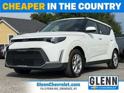 Used 2023 Kia Soul LX w/ LX Technology Package