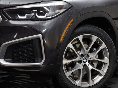 Used 2022 BMW X6 xDrive40i w/ Premium Package image 3