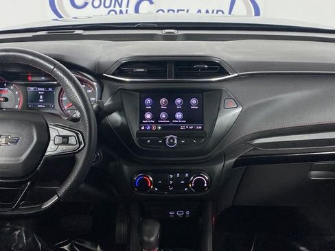 Used 2023 Chevrolet TrailBlazer RS image 19