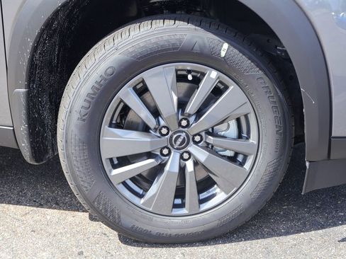 New 2026 Nissan Pathfinder SV image 19