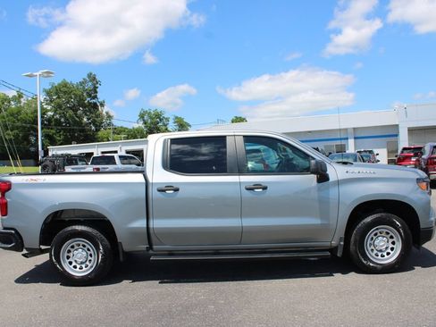 Used 2025 Chevrolet Silverado 1500 W/T w/ WT Value Package AWD/4WD image 11