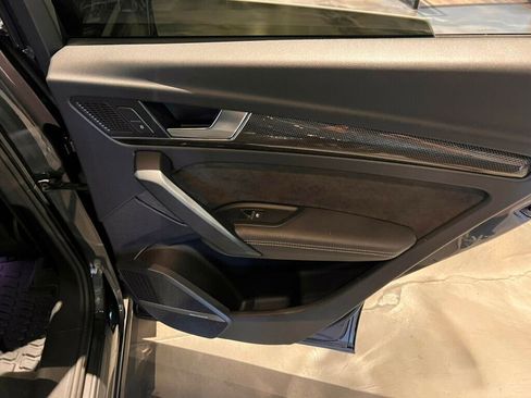 Used 2019 Audi SQ5 Prestige AWD/4WD image 27