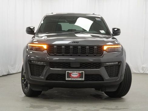 New 2026 Jeep Grand Cherokee Limited w/ Limited Altitude Package image 7