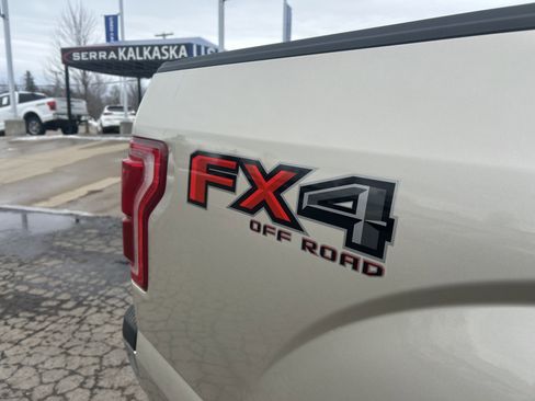 Used 2017 Ford F150 Lariat w/ Equipment Group 502A Luxury image 27