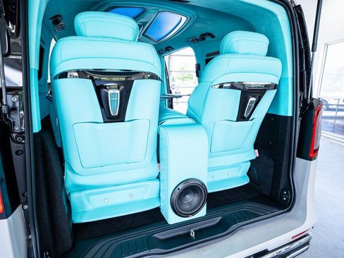 Used 2023 Mercedes-Benz Metris Passenger image 69