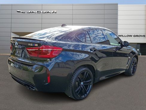 Used 2018 BMW X6 M image 2