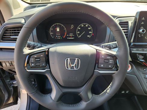 New 2026 Honda Odyssey EX-L image 9