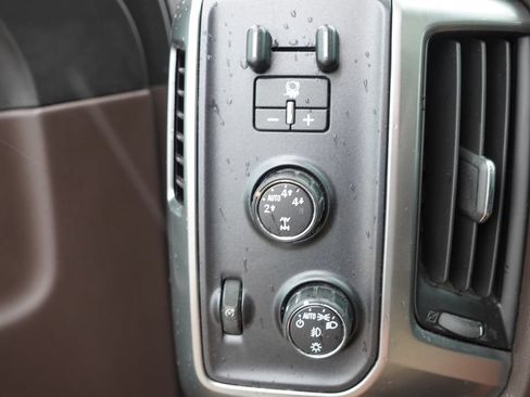 Used 2016 Chevrolet Silverado 1500 LTZ w/ LTZ Plus Package AWD/4WD image 25