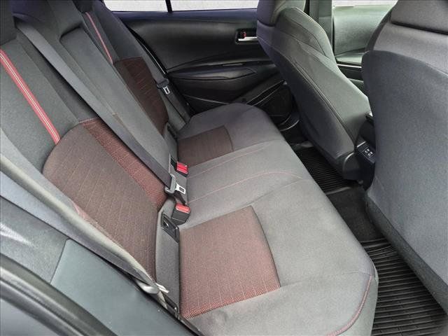 Used 2023 Toyota Corolla SE w/ SE Package FWD image 21