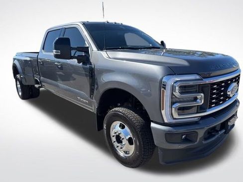 Used 2026 Ford F350 Platinum image 7