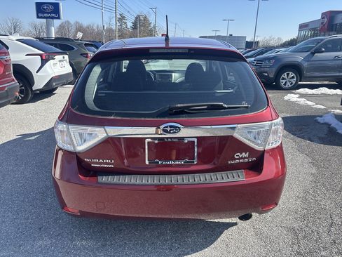 Used 2010 Subaru Impreza 2.5i image 4