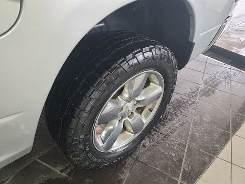 Used 2016 RAM 1500 Classic SLT w/ SLT Plus D￩cor Group image 30